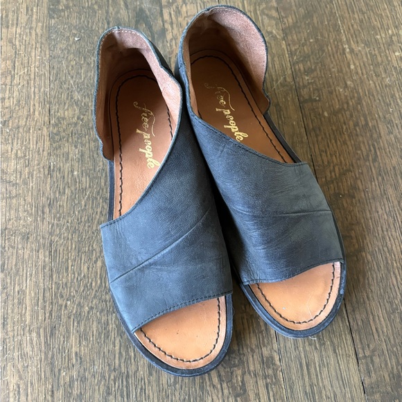 Free People Monte blanc open toe leather flats size 37 / 7 - Picture 2 of 5